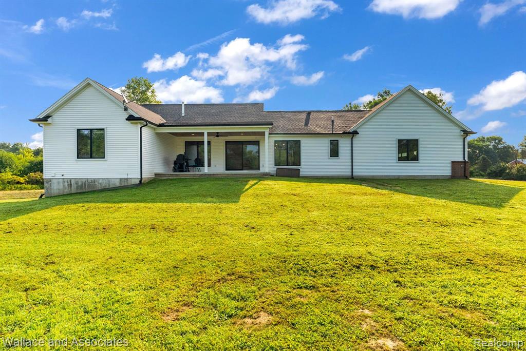 7581 Jorden Rd., Brockway, MI 48097 — Photo 10