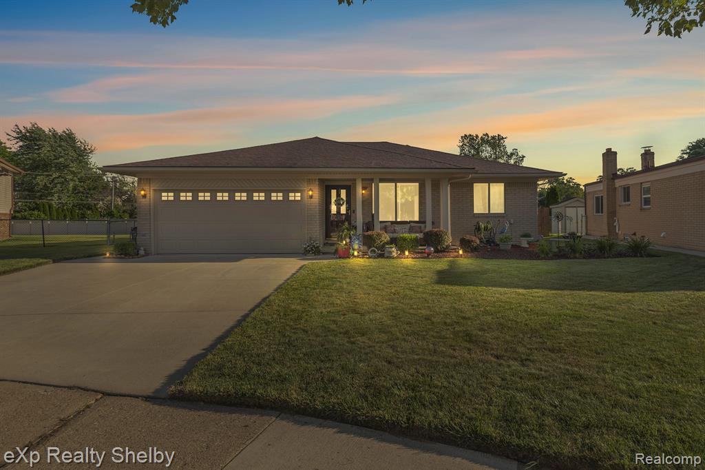 39611 HOLIDAY Drive, Sterling Heights, MI 48313 — front exterior
