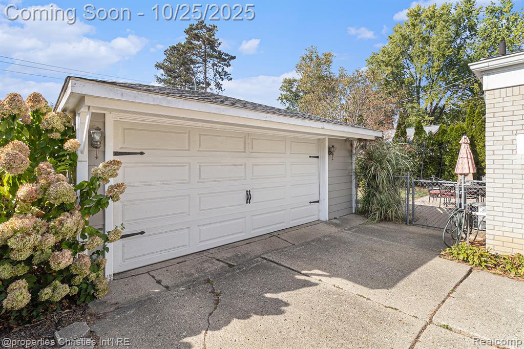 829 Duke, Milford, MI 48381 — Photo 21