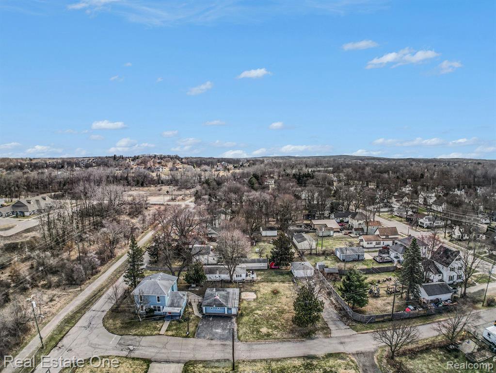 54 DIVISION Street, Oxford, MI 48371 — Photo 28