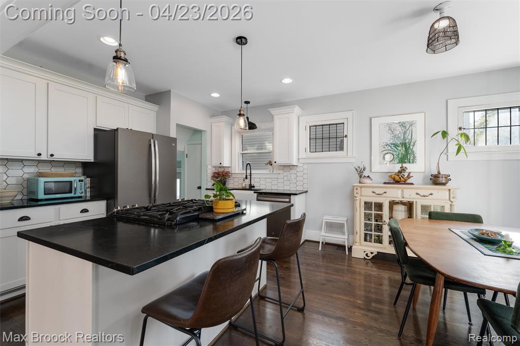 73 Amherst Road, Pleasant Ridge, MI — Photo 12