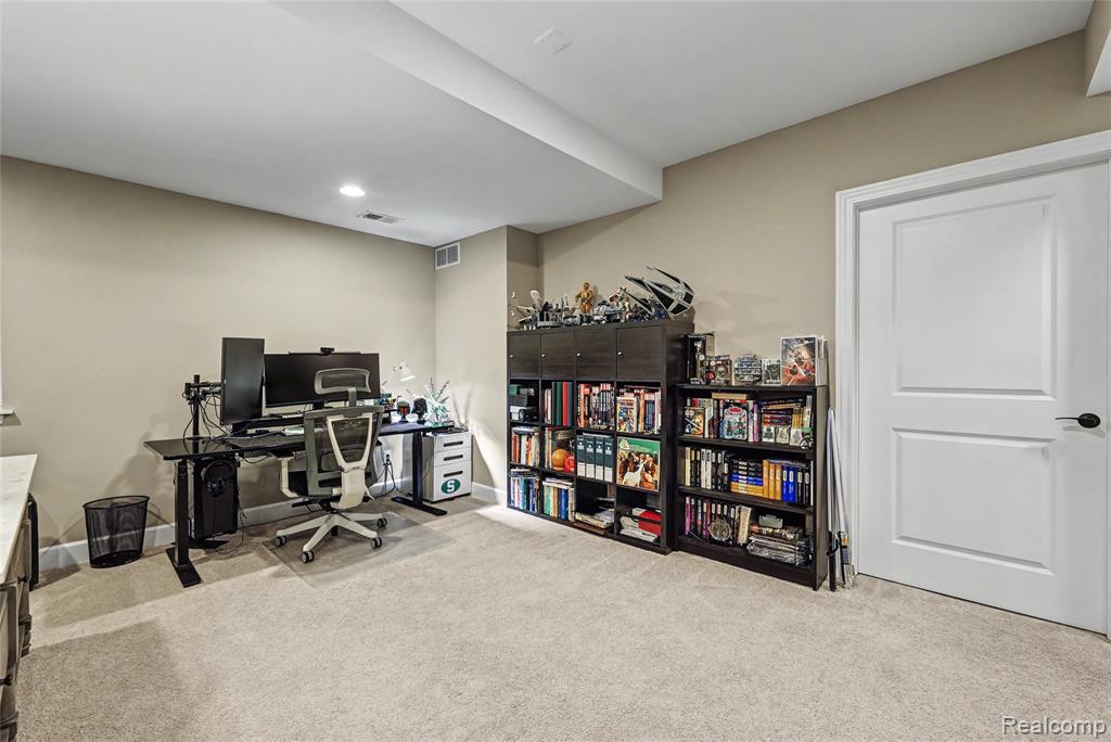 910 McLean Avenue, Royal Oak, MI 48067 — Photo 50
