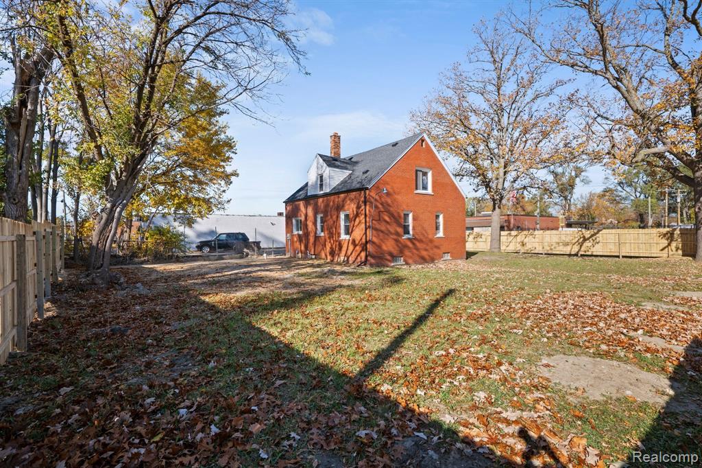 5524 E 7 MILE Road, Detroit, MI 48234 — Photo 4