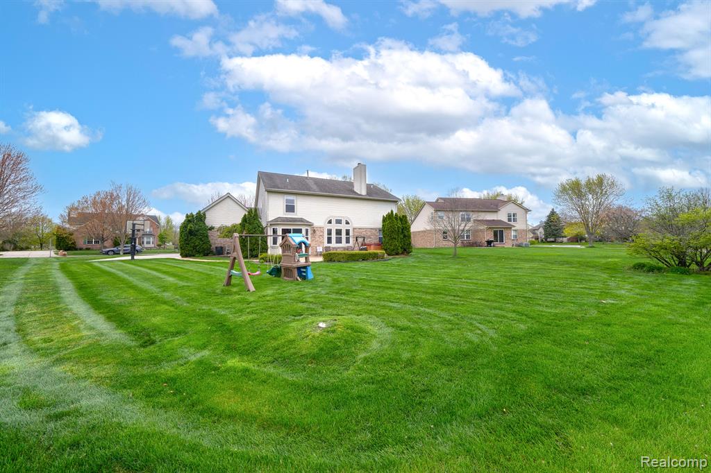 1479 HENDRIE, Canton, MI 48187 — Photo 34