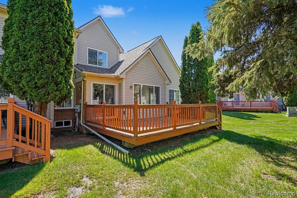 6076 Evergreen Lane, Grand Blanc, MI 48439 — Photo 20