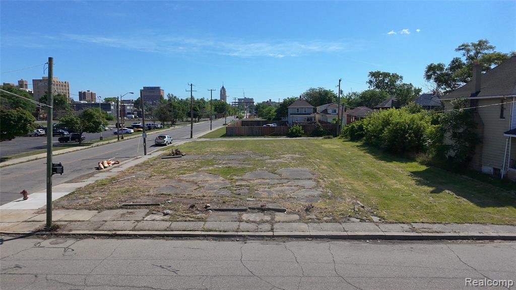 6358 14th Street, Detroit, MI 48208 — front exterior