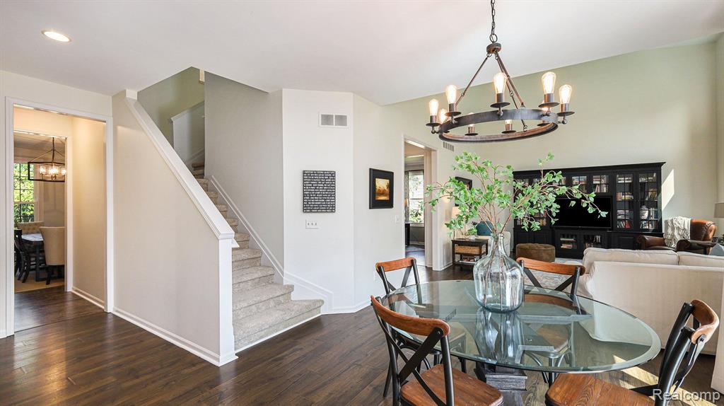 4153 HOLLY Lane, Rochester, MI 48306 — Photo 11