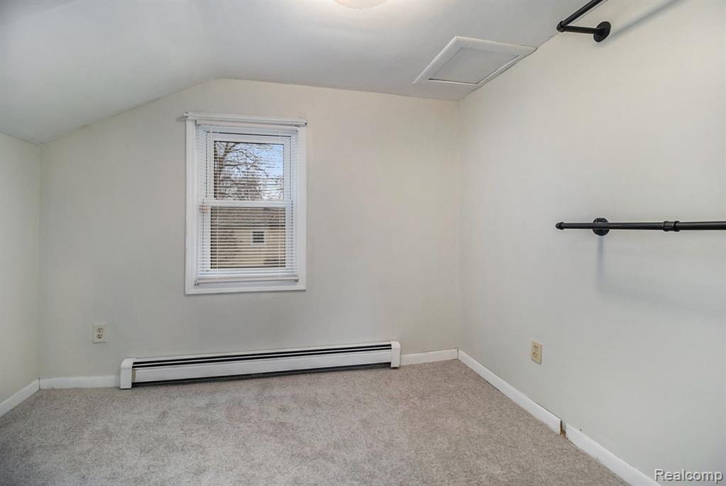 242 BROADWAY, Davisburg, MI 48350 — Photo 21