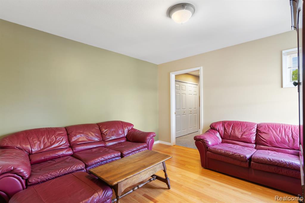 5218 HIGHPOINT Drive, Swartz Creek, MI 48473 — Photo 19
