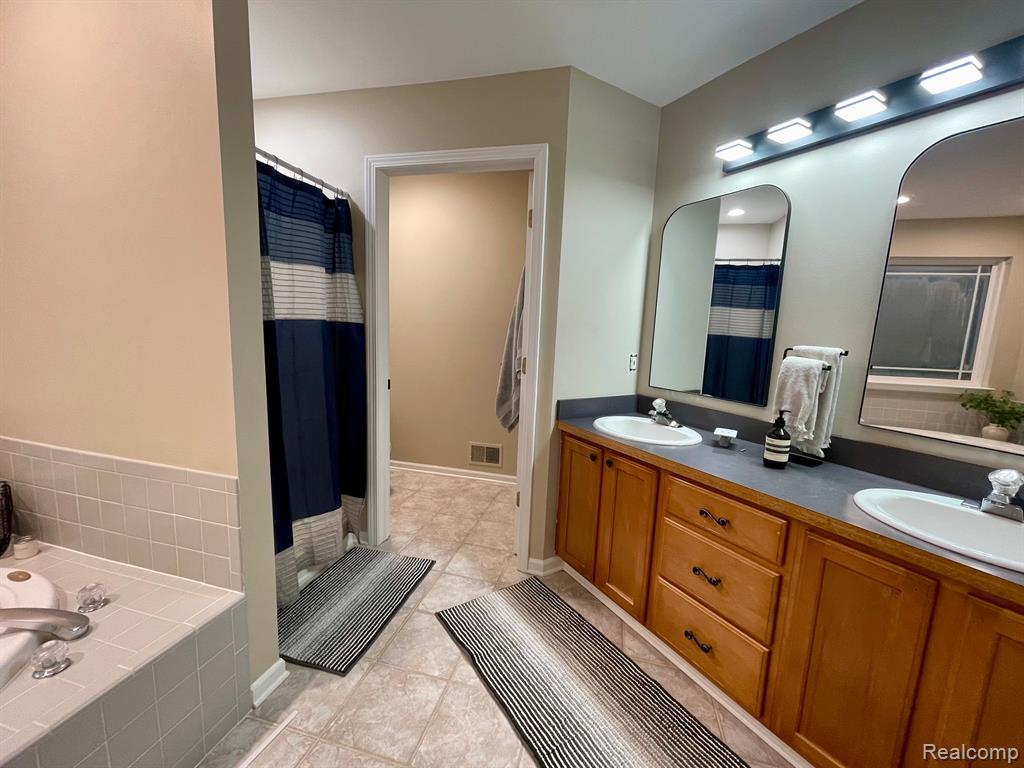 3635 RYAN Drive, Dexter, MI 48130 — Photo 22