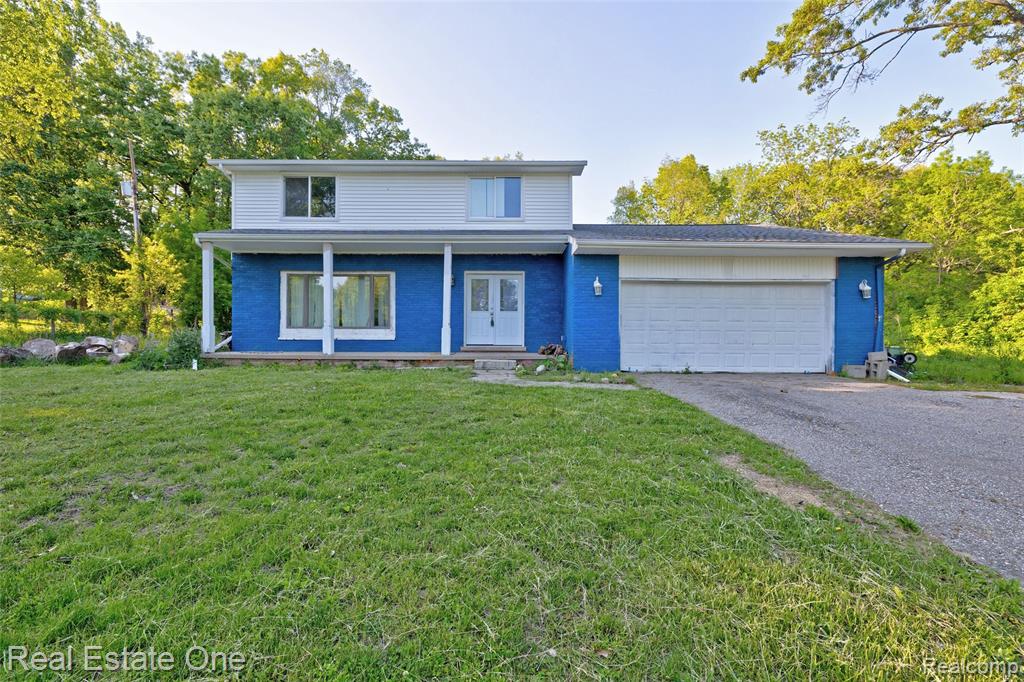 4161 Seymour Lake Road, Oxford, MI 48371 — front exterior
