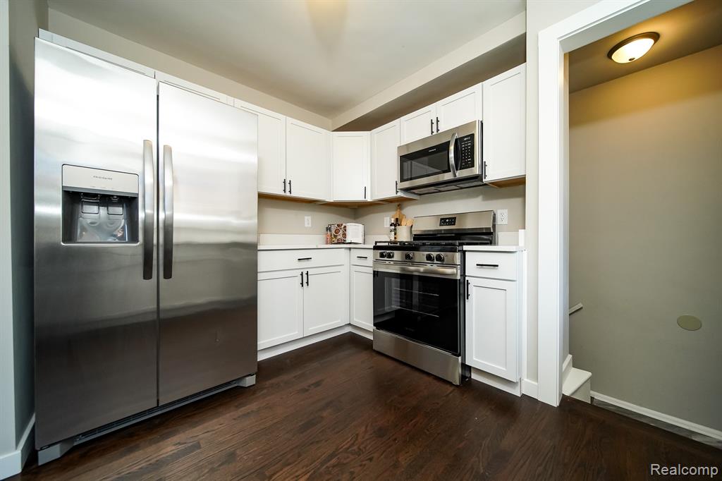 23610 Morton Street, Oak Park, MI 48237 — Photo 23