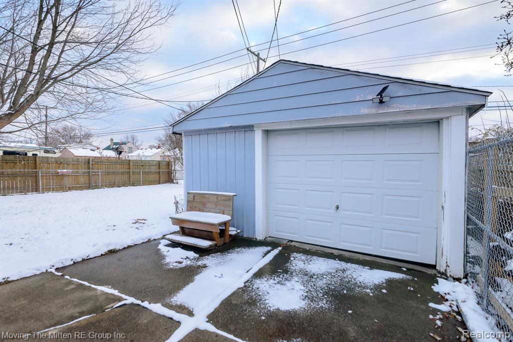 643 Garfield Avenue, Lincoln Park, MI 48146 — Photo 27