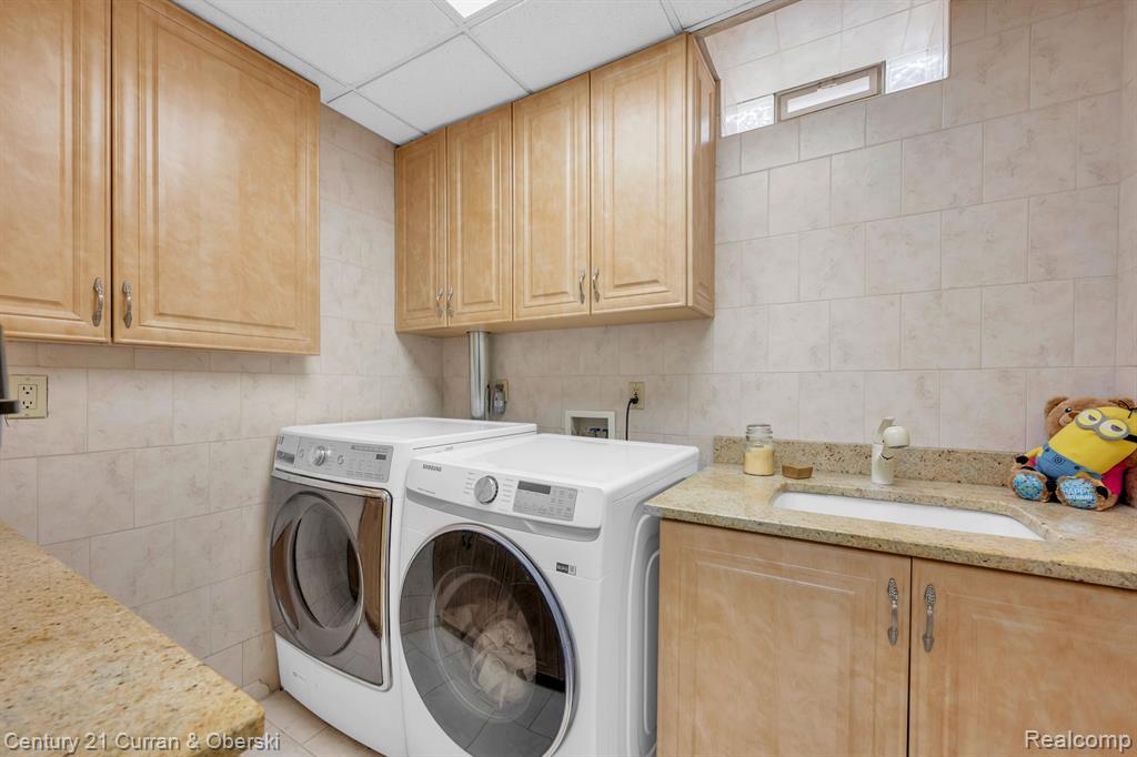 6248 Whitefield Street, Dearborn Heights, MI 48127 — Photo 38