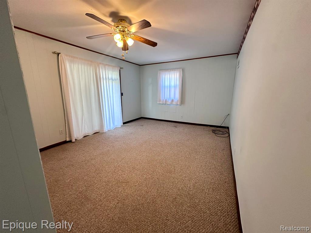 305 N Kennefic Street, Yale, MI 48097 — Photo 9