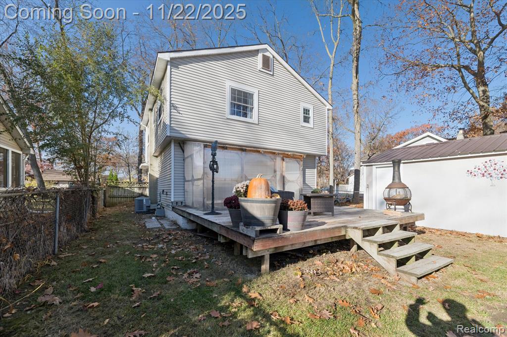 4196 Lotus Drive, Waterford, MI 48329 — Photo 31