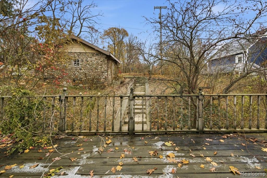 5896 Silver Birch Road, Hadley, MI 48462 — Photo 37
