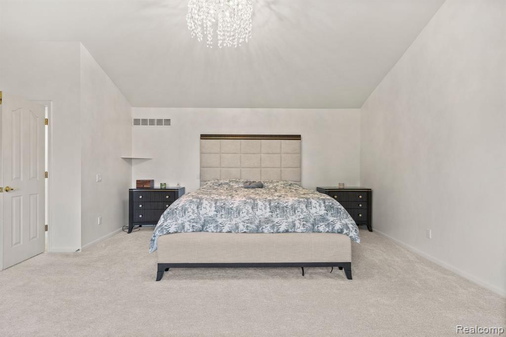433 TORRINGTON Drive W, Canton, MI 48188 — Photo 23