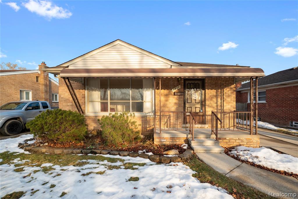 8711 Jackson Street, Taylor, MI 48180 — front exterior