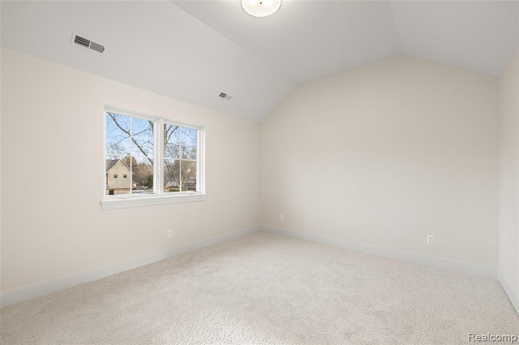 2802 HEATHFIELD Road, Bloomfield Hills, MI, 48301