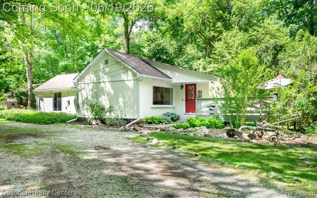5223 Woodlane Road, Clarkston, MI 48348 — Photo 36