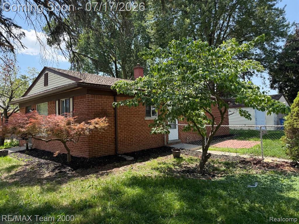 3912 S Gulley Road, Dearborn Heights, MI 48125 — Photo 2