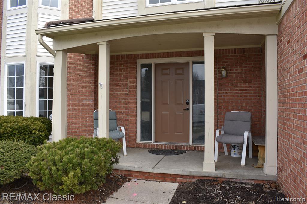 201 Columbia Drive, South Lyon, MI 48178 — Photo 7