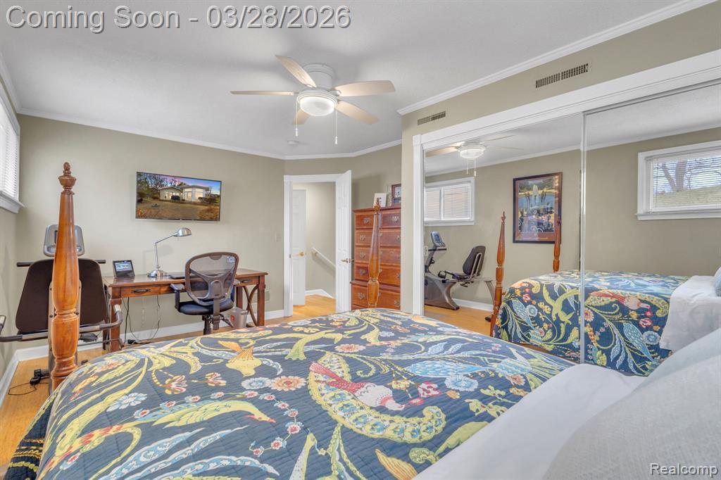 664 King Circle, Lake Orion, MI 48362 — Photo 35