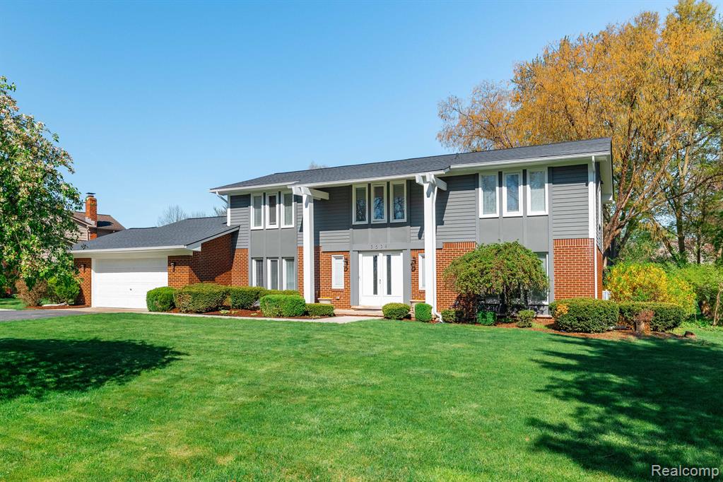 5634 POWDER HORN Drive, West Bloomfield, MI — Photo 2