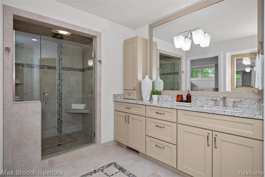 18341 Warwick Street W, Beverly Hills, MI 48025 — Photo 36