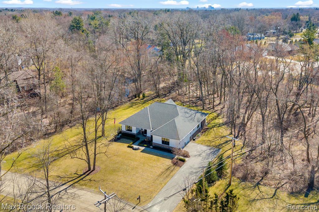 4887 WYE OAK Road, Bloomfield Hills, MI 48301 — Photo 60