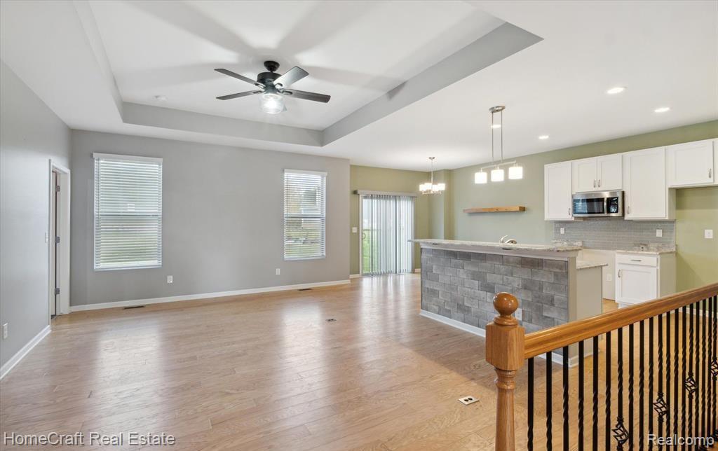 8155 STAMFORD Drive, Ypsilanti, MI 48198 — Photo 6