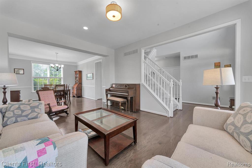 51214 Scarborough Road, Canton, MI 48188 — Photo 4