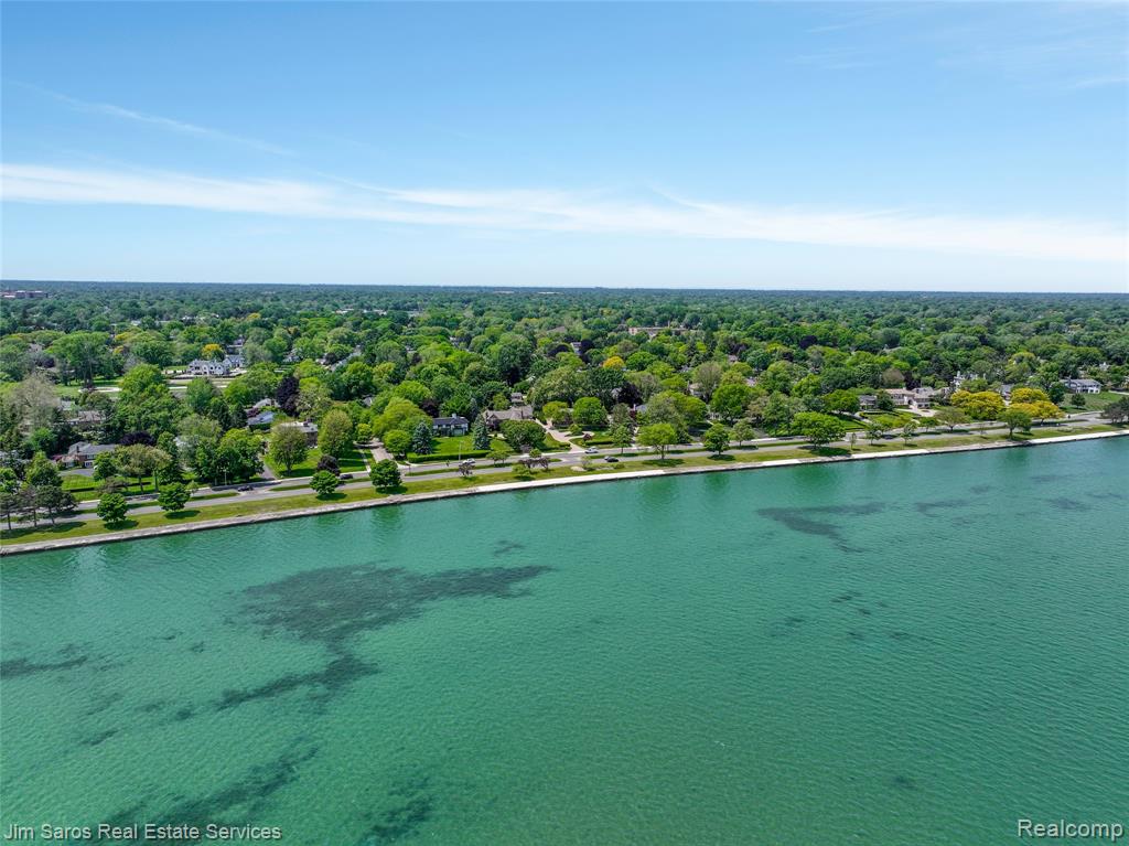 561 Lake Shore Road, Grosse Pointe Shores, MI 48236 — Photo 29