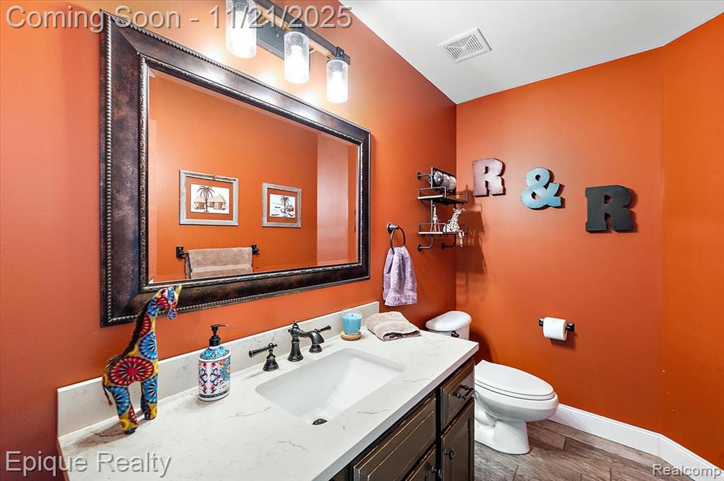 48309 Tecumseh Drive, Macomb, MI 48044 — Photo 48