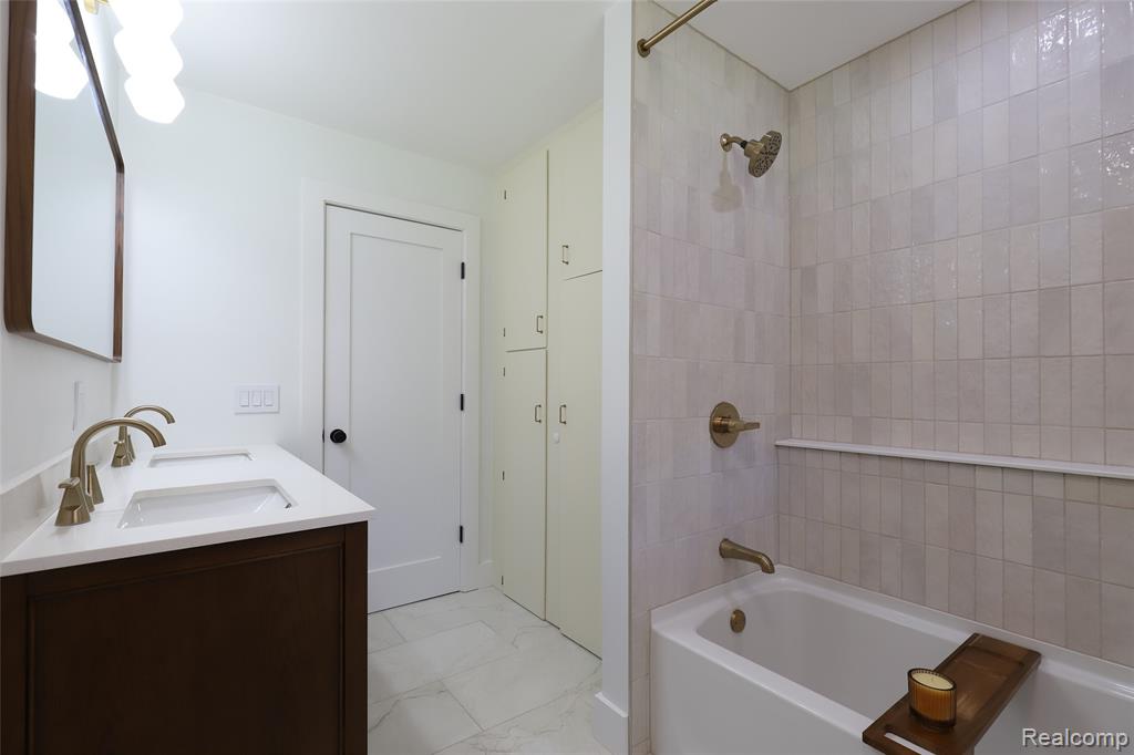 16783 E Augusta Drive, Augusta, MI 49012 — Photo 66