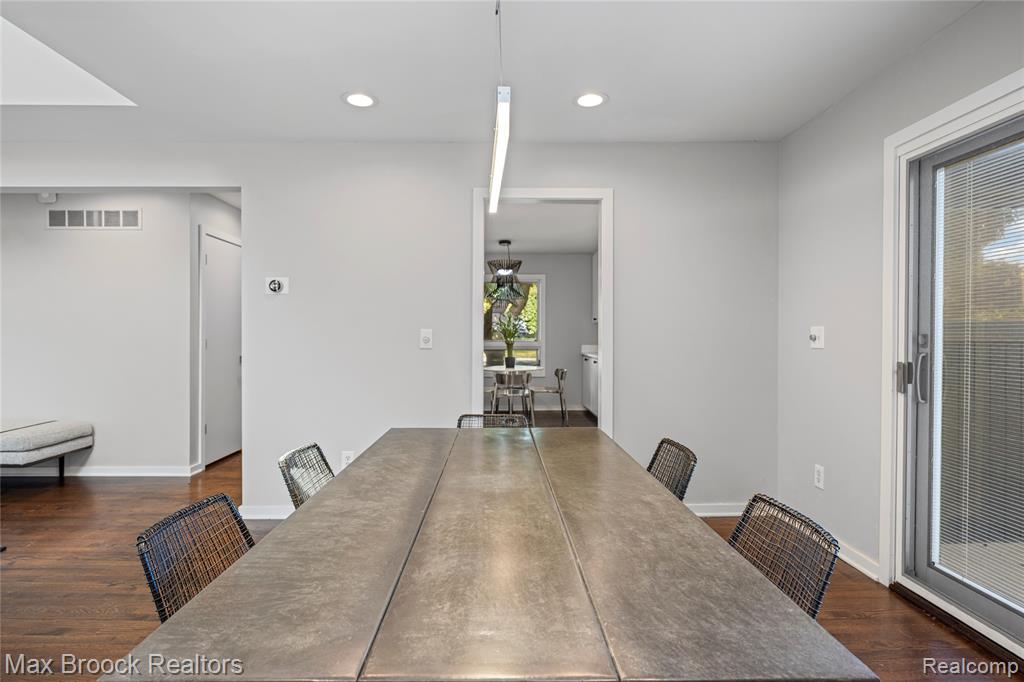5597 Apple Ridge Trail, West Bloomfield, MI — Photo 17