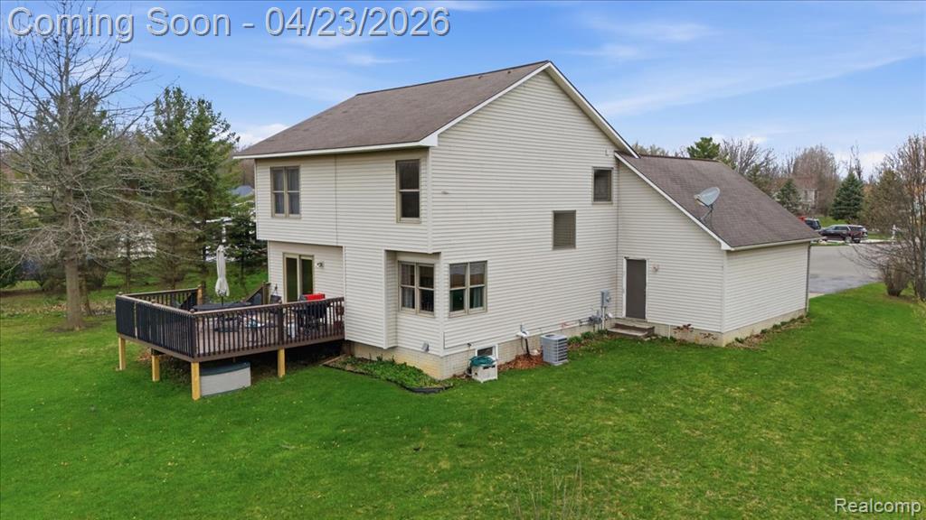 2309 Wood Creek Court, Burton, MI 48519 — Photo 39