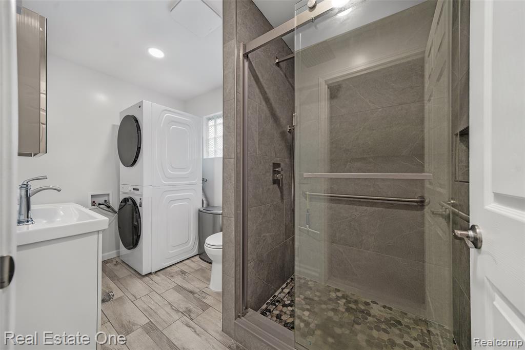 620 S Webik Avenue, Clawson, MI — Photo 24