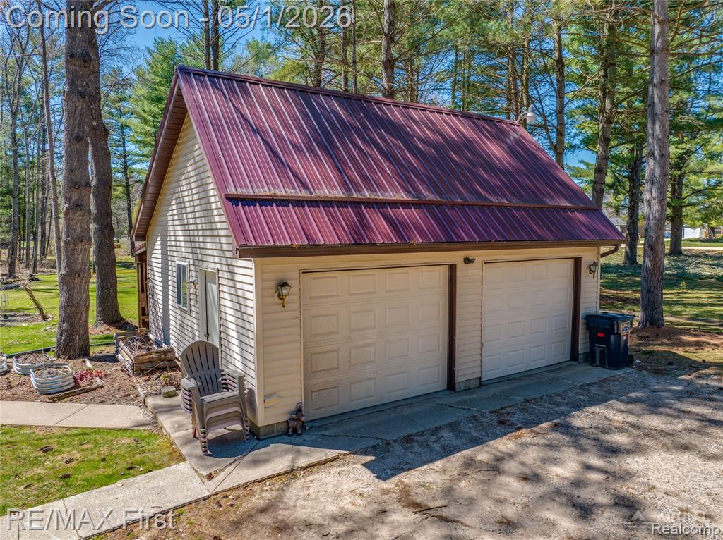 2063 Victoria Court, Lupton, MI 48635 — Photo 10