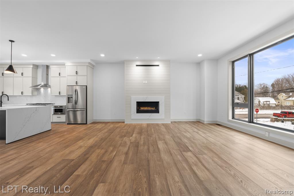 527 Walnut Street, Brighton, MI 48116 — Photo 10