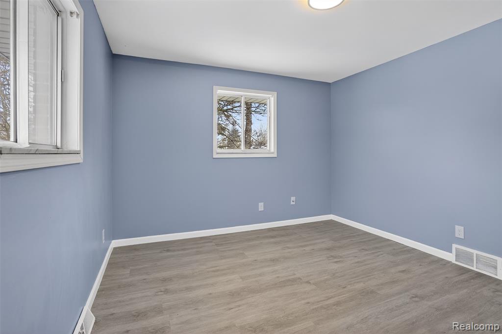 805 Birch Street, Saginaw, MI 48601 — Photo 17