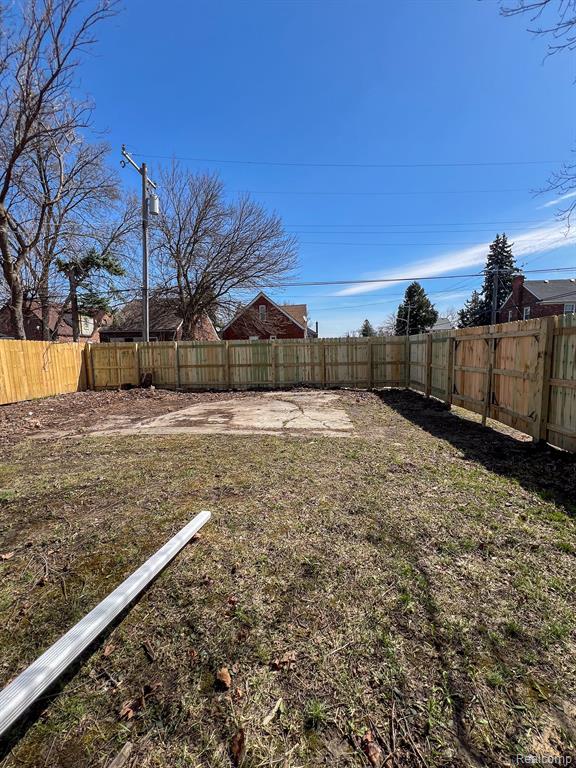 9900 ROBSON Street, Detroit, MI 48227 — Photo 32