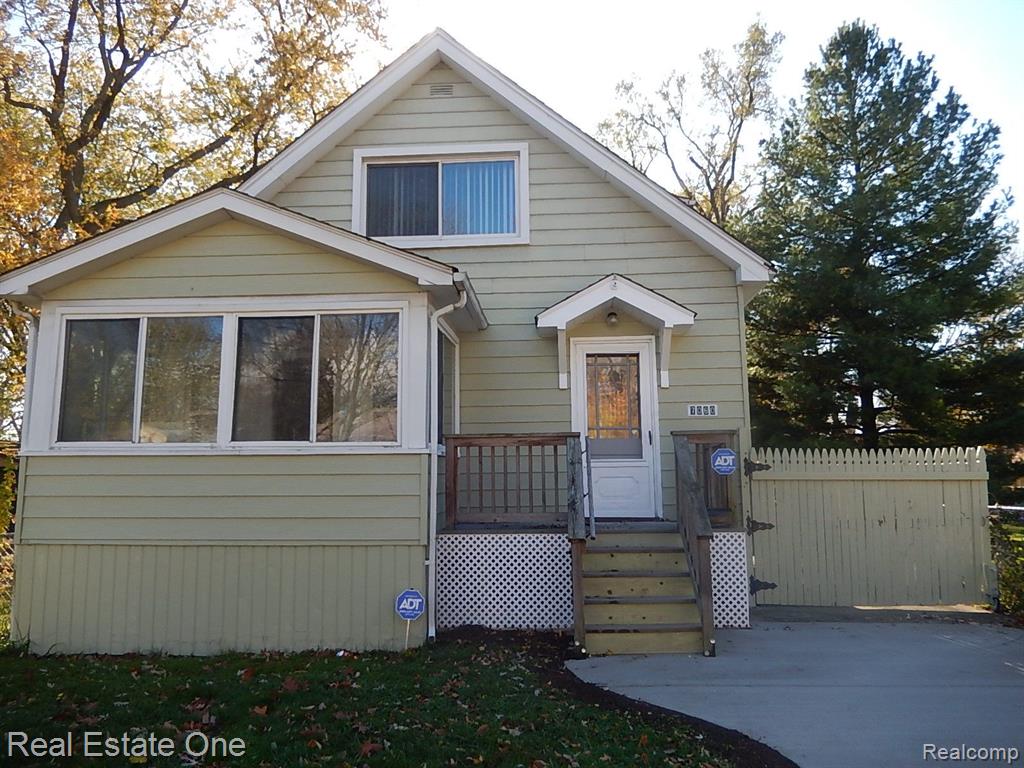 7060 ORCHARD Avenue, Warren, MI 48091 — Photo 3
