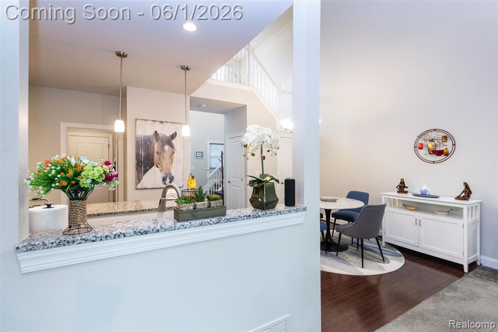 2589 Oxford Circle, Ann Arbor, MI 48103 — Photo 13