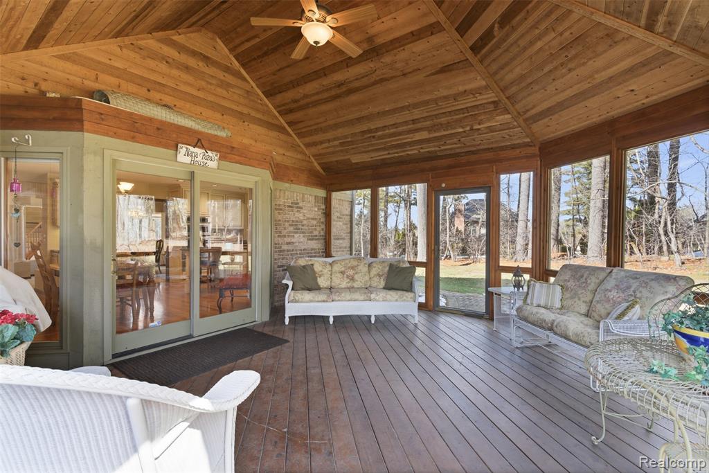 5306 Hidden Pines Court, Brighton, MI 48116 — Photo 21