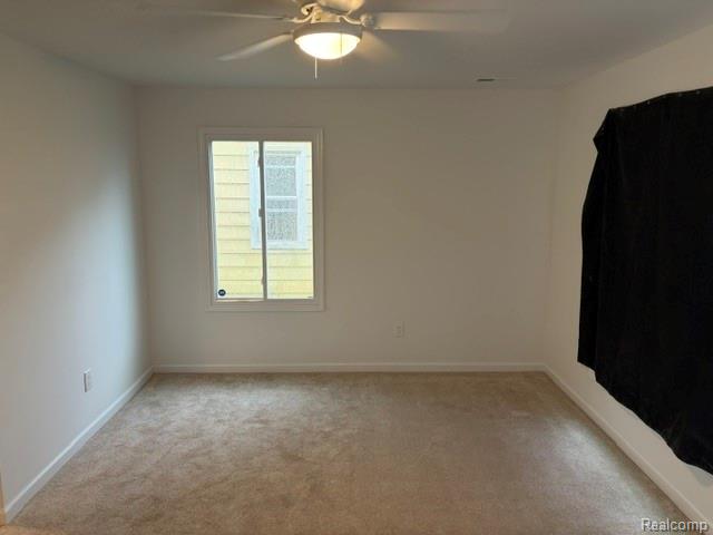 76 E Kalama Avenue, Madison Heights, MI 48071 — Photo 5