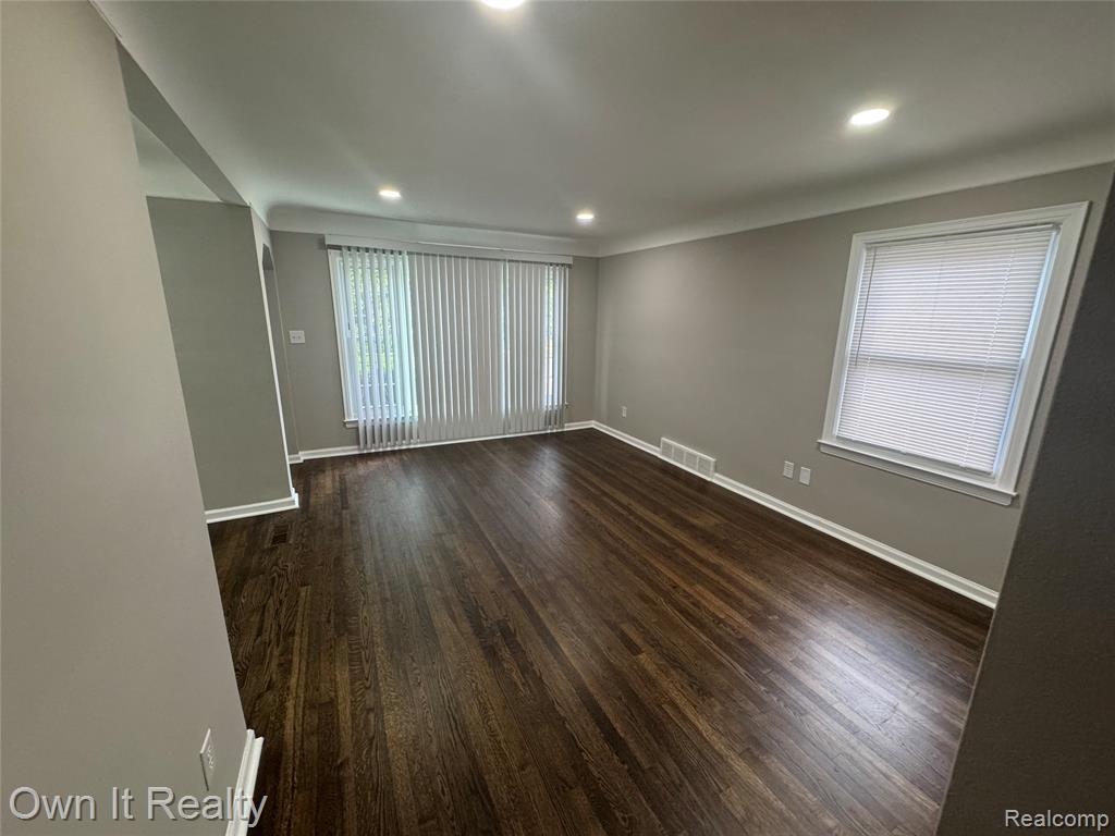 8621 Hartwell Street, Detroit, MI 48228 — Photo 2