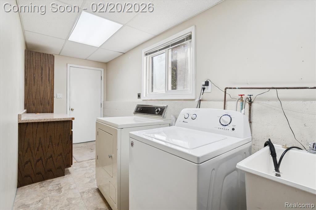 541 Crystalia Street, Commerce Twp, MI 48382 — Photo 32