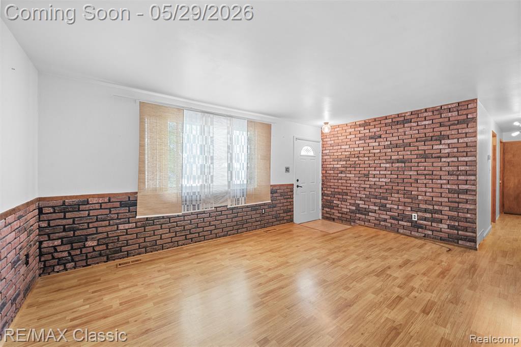 15586 Oakbrook Street, Romulus, MI 48174 — Photo 5